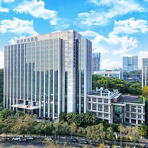 Junluxe Hotel Guangzhou Science City-Free Shuttle Bus Service To Guangzhou Canton Fair
